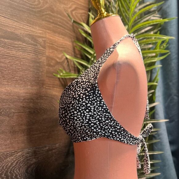 Coco Reef Verso Bra Sized Reversible Underwire Halter Bikini Top, Island Cheetah - Picture 7 of 16